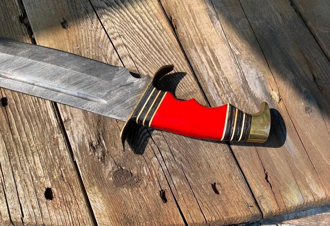 Crimson Goldstrike Damascus Knife With Grooved Handle: Crimson Goldstrike Damascus Knife With Grooved Handle Custom Made Damascus Knife With Genuine Leather Stitched Sheath To Keep The Blade Safe & Make Carrying & Storing Easy And To Provide Long Lasting