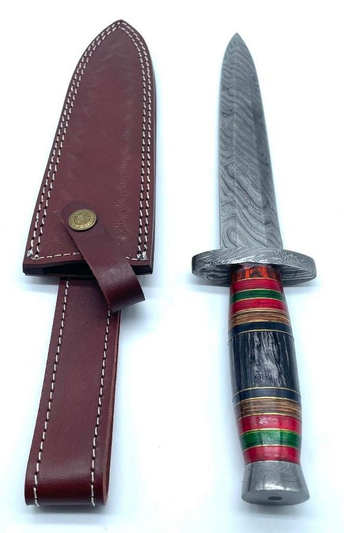 Exotic Inlaid Handle Damascus Spear Point Hunting Knife With Damascus Guard: Exotic Inlaid Handle Damascus Spear Point Hunting Knife With Damascus Guard Each blade is created Using 256 Layers Of 1095 and 15N20 High Carbon Steels?????? To Produce A Superior Edge And Maintain A