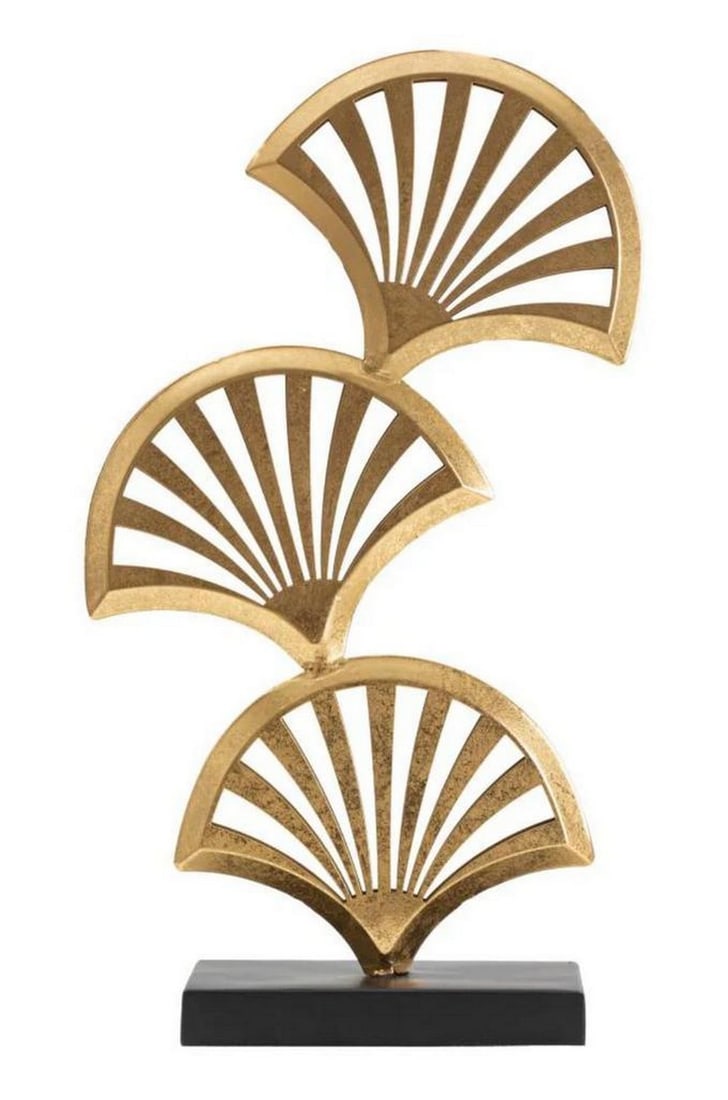 Golden Tri-Foliage Palm Leaf Sculpture: Golden Tri-Foliage Palm Leaf Sculpture The elegant golden leaves stand out strikingly against the sleek black base, enhancing the sculptures brilliance. Discover Mauro Ferretti, the epitome of