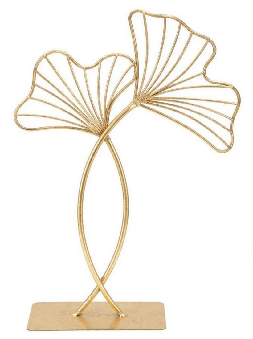 Two Golden Leaves Decor Sculpture: Two Golden Leaves Decor Sculpture A metal sculpture in the shape of leaves, with nature as the protagonist, features golden decorations that add a glamorous touch to any room. These sculptures are a