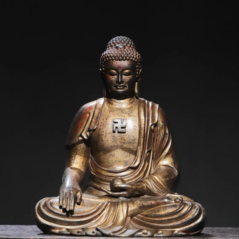 Pure Copper & Gilt Amitabha Buddha Statue: Pure Copper & Gilt Amitabha Buddha Statue This Pure Copper & Gilt Amitabha Buddha Statue showcases the Buddha of Infinite Light in a serene, meditative posture. Made from high-quality copper and beaut