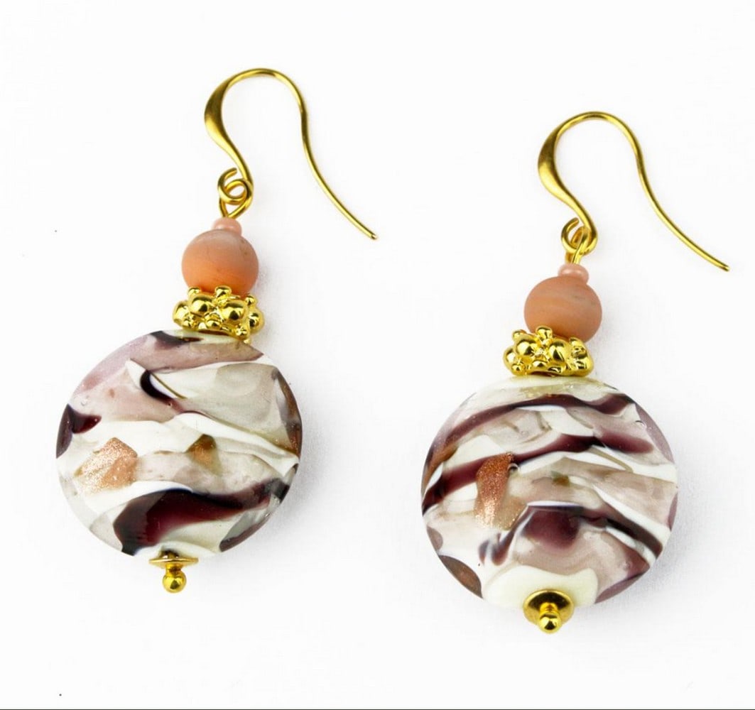 Gaia Earrings - Aventurine Murano Glass: Gaia Earrings - Aventurine Murano Glass These glass earrings are handmade using the lampworking technique with hot modeling, crafted from Murano glass. They are ideal for everyday wear and make a perf