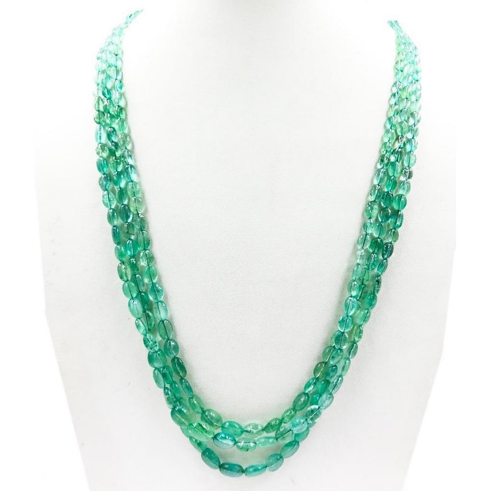 3 Strand Oval Shaped Emerald Bead Necklace: 3 Strand Oval Shaped Emerald Bead Necklace Length of Necklace: 46cm View Photos For Further Details
