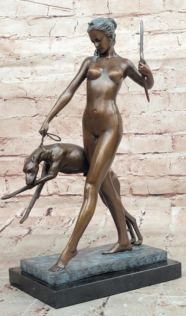 Diana the Huntress Bronze Sculpture on Marble Base - 12" x 9": Diana the Huntress Bronze Sculpture on Marble Base - 12" x 9" This Art Deco - style bronze sculpture depicts Diana the Huntress with her dogs in a graceful and powerful composition, inspired b