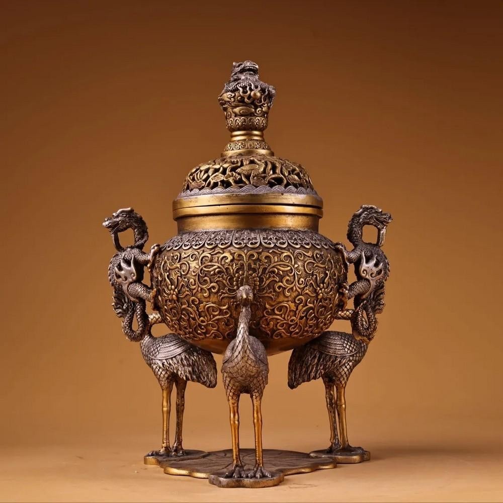 Exquisite Chinese Antique Handmade Rare Pure Copper Three Cranes Incense Burner with High Relief: Exquisite Chinese Antique Handmade Rare Pure Copper Three Cranes Incense Burner with High Relief Engraving Experience the elegance of traditional Chinese artistry with this rare handmade incense burne