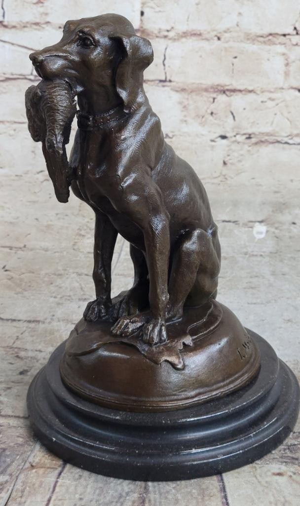 LABRADOR HUNTING DOG DUCK BRONZE FIGURINE: Labrador Hunting Dog Duck Bronze Figurine The Labrador is the most popular breed of dog in the world. The dogs of this breed are very loving, kind, and compassionate to their master. A breed character