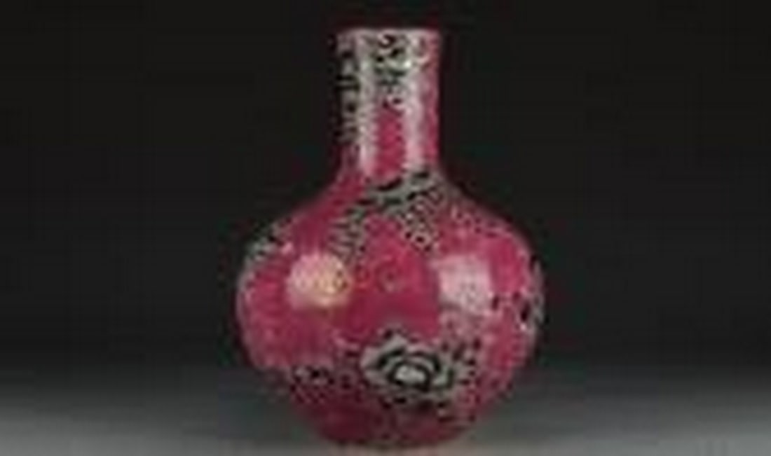 Birds flowers bottle vase: Birds flowers bottle vase Chinese Name: ???-?????????? Dimensions: height 33.5cm，mouth diameter 8cm，middle diameter 23cm，bottom diameter 11cm? Please view photo for further detail
