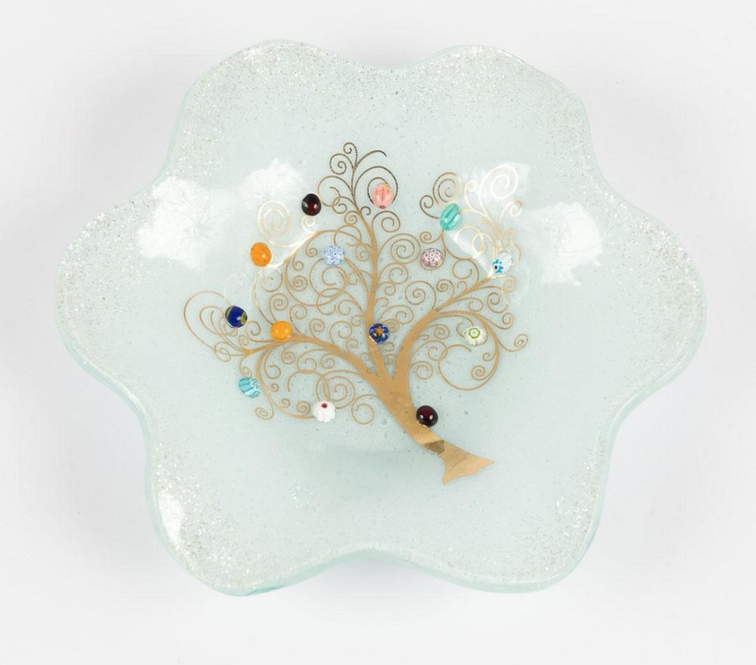 White Tree of Life Murano Glass Coin Tray: White Tree of Life Murano Glass Coin Tray The famous colorful Tree of Life, a tribute to the famous artist Gustav Klimt reproduced on a plate with the technique of glass fusing, using Murano murrine m