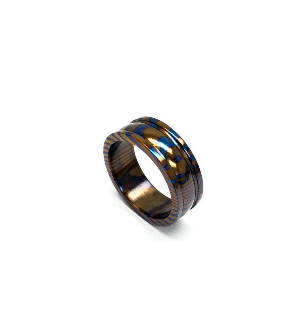 Men's Double Grooved Timascus Titanium Ring: Men's Double Grooved Timascus Titanium Ring. Size 10, View Photos For More Details.