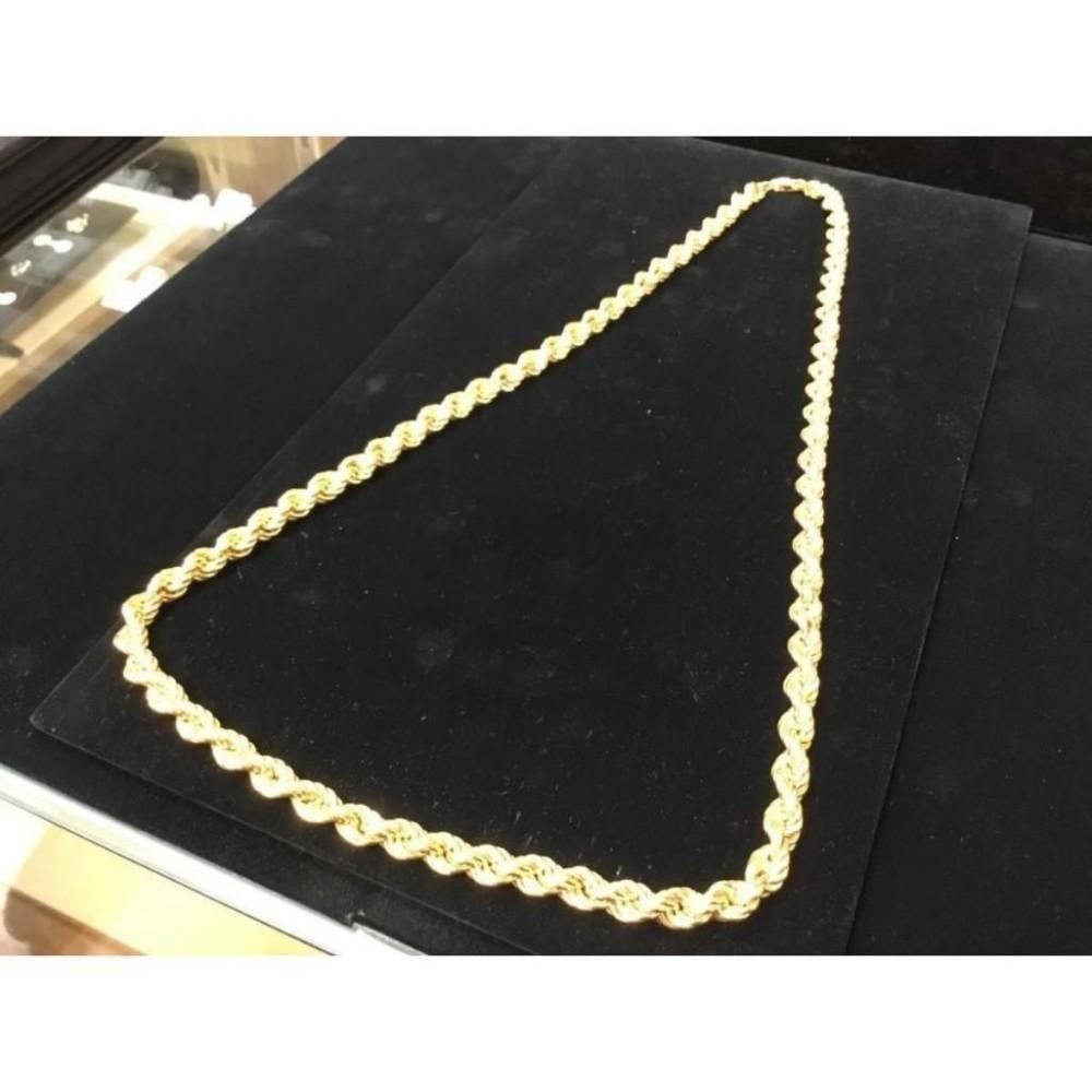 10k Yellow Gold Custom Designed Rope Chain Weight 40.5 Grams: Men's 10k Yellow Gold Custom Designed Rope Chain Weighing 40.5g. Designed for the true Connoisseur and gold Enthusiast. Over the years, gold has been a style that many can appreciate along with its