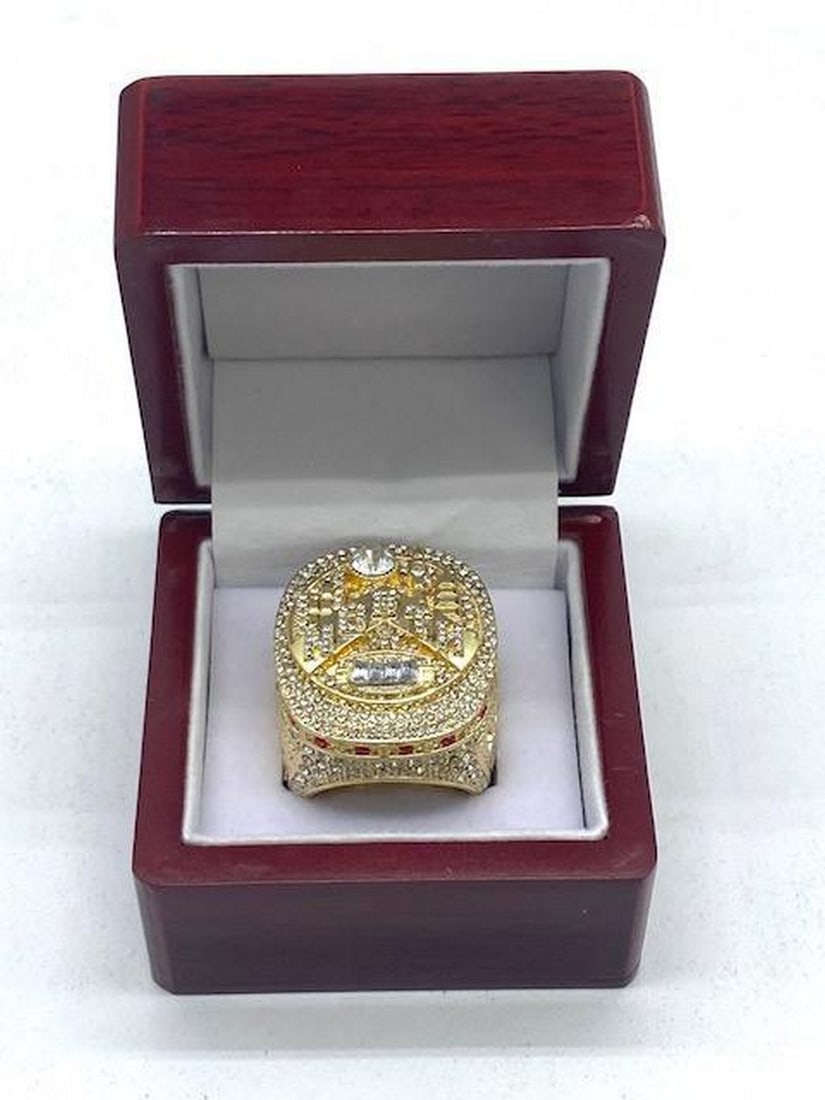 2019 Toronto Raptors Inspired Championship Ring Kyle Lowry Edition: 2019 Toronto Raptors Inspired Championship Ring Kyle Lowry Edition. Bejeweled With Inset Gems This Ring Perfectly Replicates Kyle Lowry's Championship Ring From The Raptors NBA Trophy Winning Season
