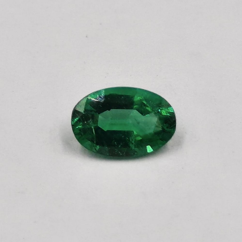 .37ct Faceted Emerald Oval Gemstones: Faceted Emerald Oval For many, emerald is considered to be the symbol of rebirth. It is also believed to represent good fortune, youth, balance, growth, peace, and foresight Size- 6x4 mm, Weight- 0.37