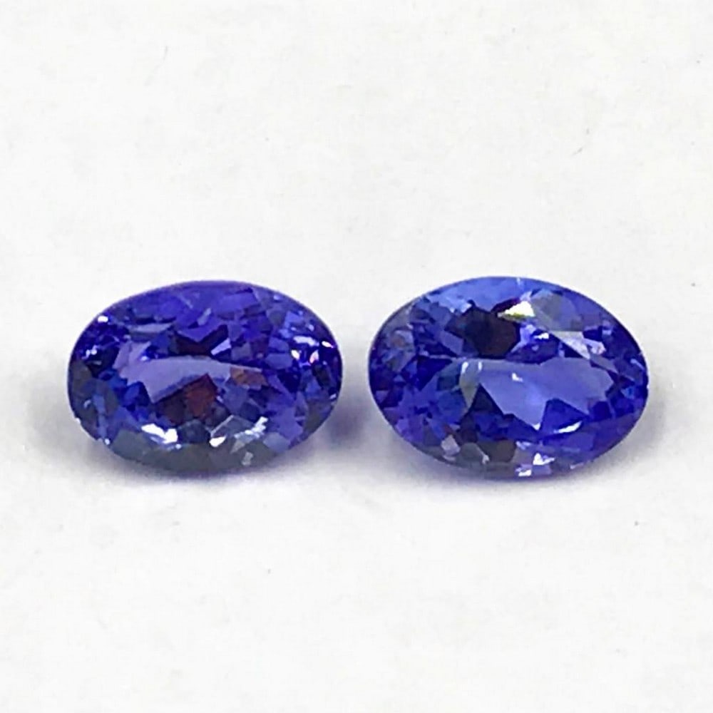 2.01ct Pair of Faceted Tanzanite Ovals Gemstones (1 of 1)