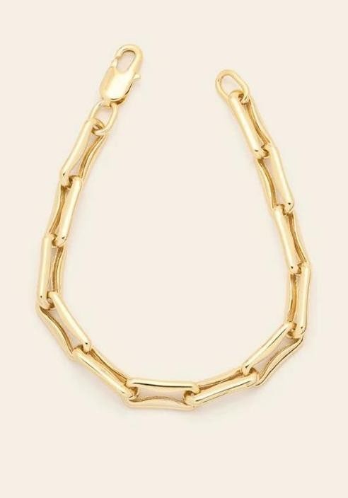 Radiant Mini Forte Bracelet: Radiant Mini Forte Bracelet Delicate links with strong energy, the Mini Forte Bracelet brings shine, structure, and quiet confidence to your wrist. Crafted in 14k gold plated over brass, the 10 mm x
