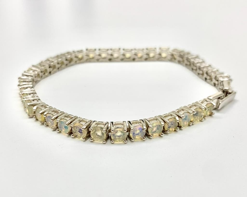 11ct Multi-colored Round Cut Cubic Zerconia Bracelet set in 925 Silver (1 of 3)