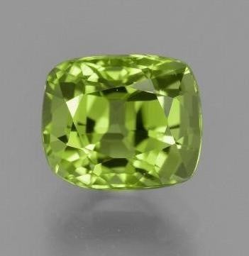 2.5ct Cushion Cut Sage Medium Green Peridot Gemstone (1 of 3)
