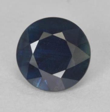 0.85 ct Diamond Cut Midnight Twilight Loose Blue Sapphire Gemstone: 0.85 ct Diamond Cut Midnight Twilight Loose Blue Sapphire Gemstone Introducing our captivating 0.85 ct Diamond Cut Midnight Twilight Loose Blue Sapphire Gemstone-a celestial beauty that captures the