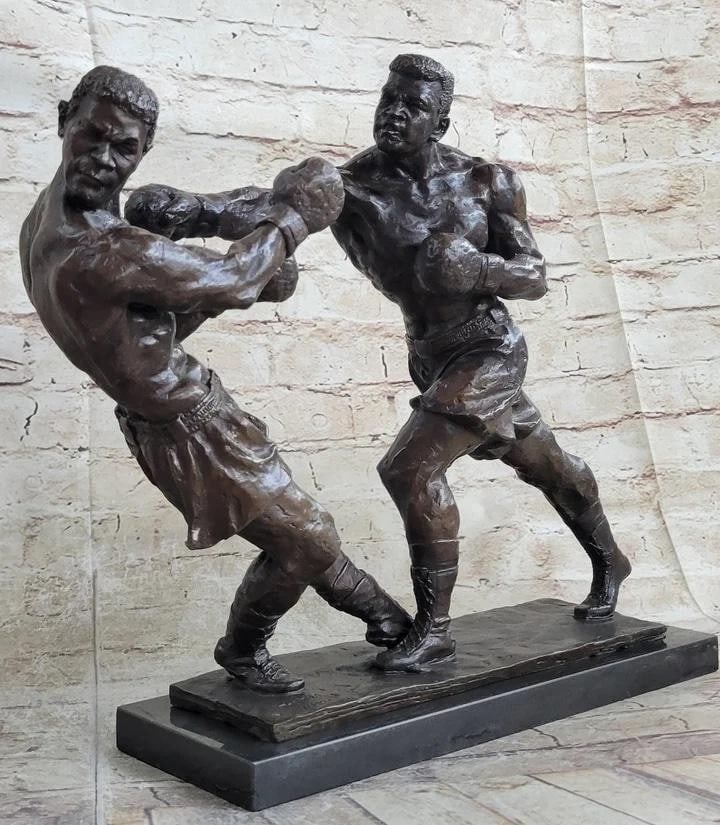 Muhammad Ali & Sonny Liston The Second-Round Fight Battle of the Legends Original Bronze - 12'' x: Muhammad Ali & Sonny Liston The Second-Round Fight Battle of the Legends Original Bronze - 12" x 16" Introducing " Second Round Fight," a mesmerizing bronze sculpture commemorating a histo