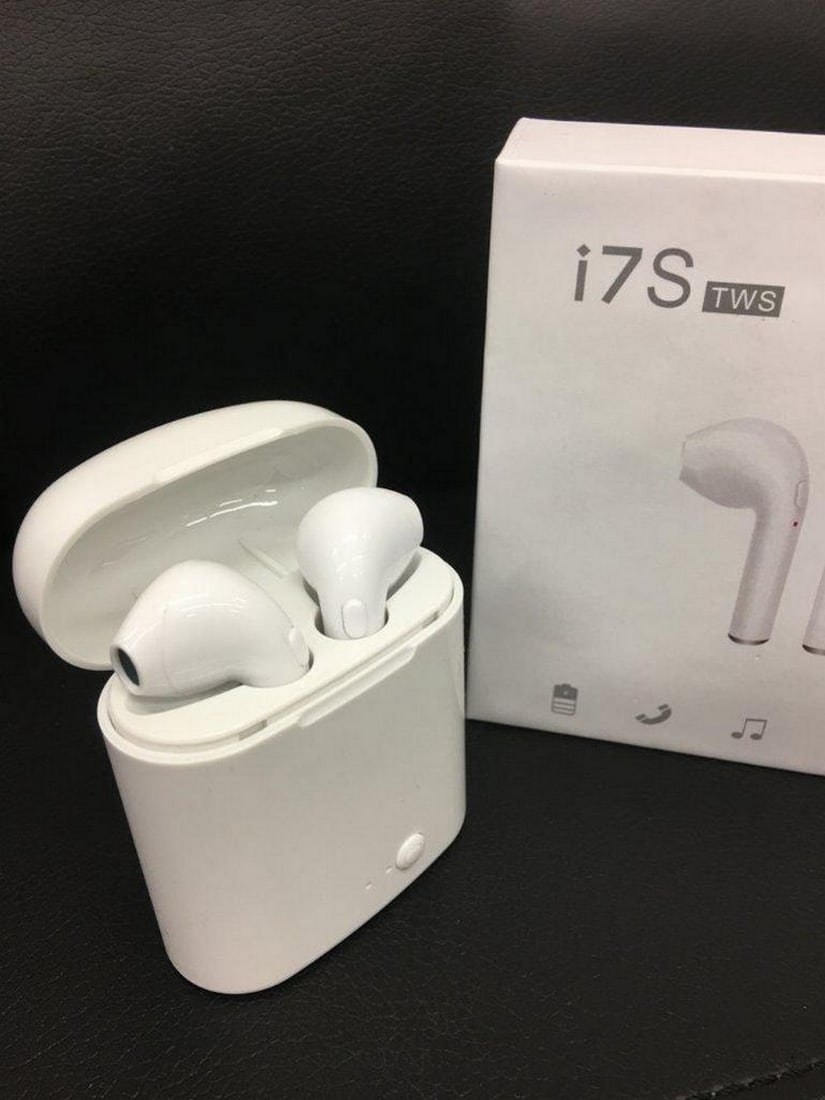 New Earbuds True Wireless Bluetooth Double Earphones: New Earbuds True Wireless Bluetooth Double Earphones With Charger & Carrying Case.Specification: Bluetooth version: Bluetooth v4.1 + EDRBluetooth distance: 10 meters barrierWith A2DP / AVRCP high