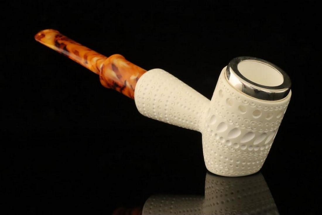Lattice-Carved Poker Block Meerschaum Pipe with Fitted Case (1 of 4)