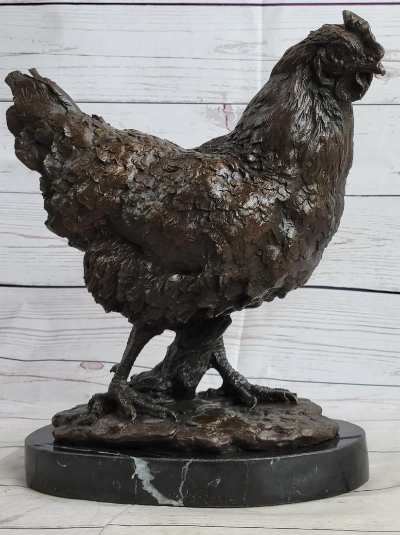 Signed Original Large Rooster Bronze Sculpture On Marble Base - 13" x 11": Signed Original Large Rooster Bronze Sculpture On Marble Base - 13" x 11" Introducing a captivating bronze sculpture of a resolute chicken, standing proudly to the side as it gazes into the di