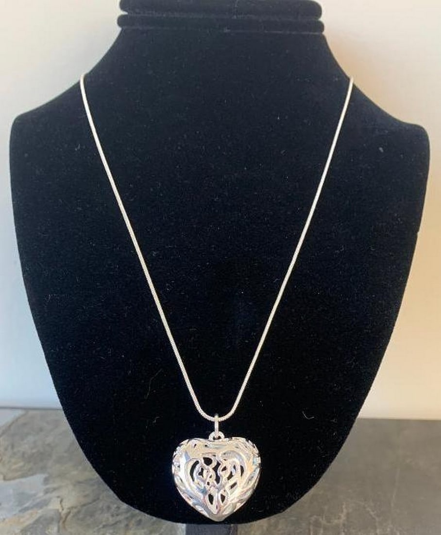Forever Heart Silver Pendant Necklace (1 of 3)