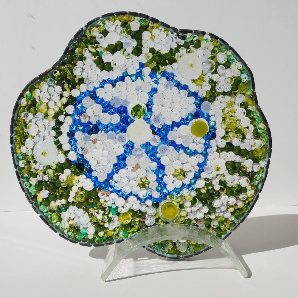Kiln Sculptured Glass Art 'Oak Stem' by Sharon Korek: Kiln Sculptured Glass Art 'Oak Stem' by Sharon Korek This kiln-sculpted glass artwork showcases a detailed cross-section of an oak stem, meticulously created using hand-pulled murrini cane from Sharon