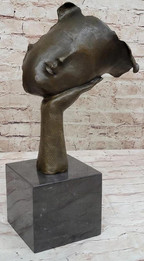 A Dreamer's Journey" Inspired Bronze Sculpture by Salvador Dali - 15" x 9: "A Dreamer's Journey" Inspired Bronze Sculpture by Salvador Dali - 15" x 9" Immerse yourself in the allure of surreal elegance with "A Dreamer's Journey," an enchanting bronze 