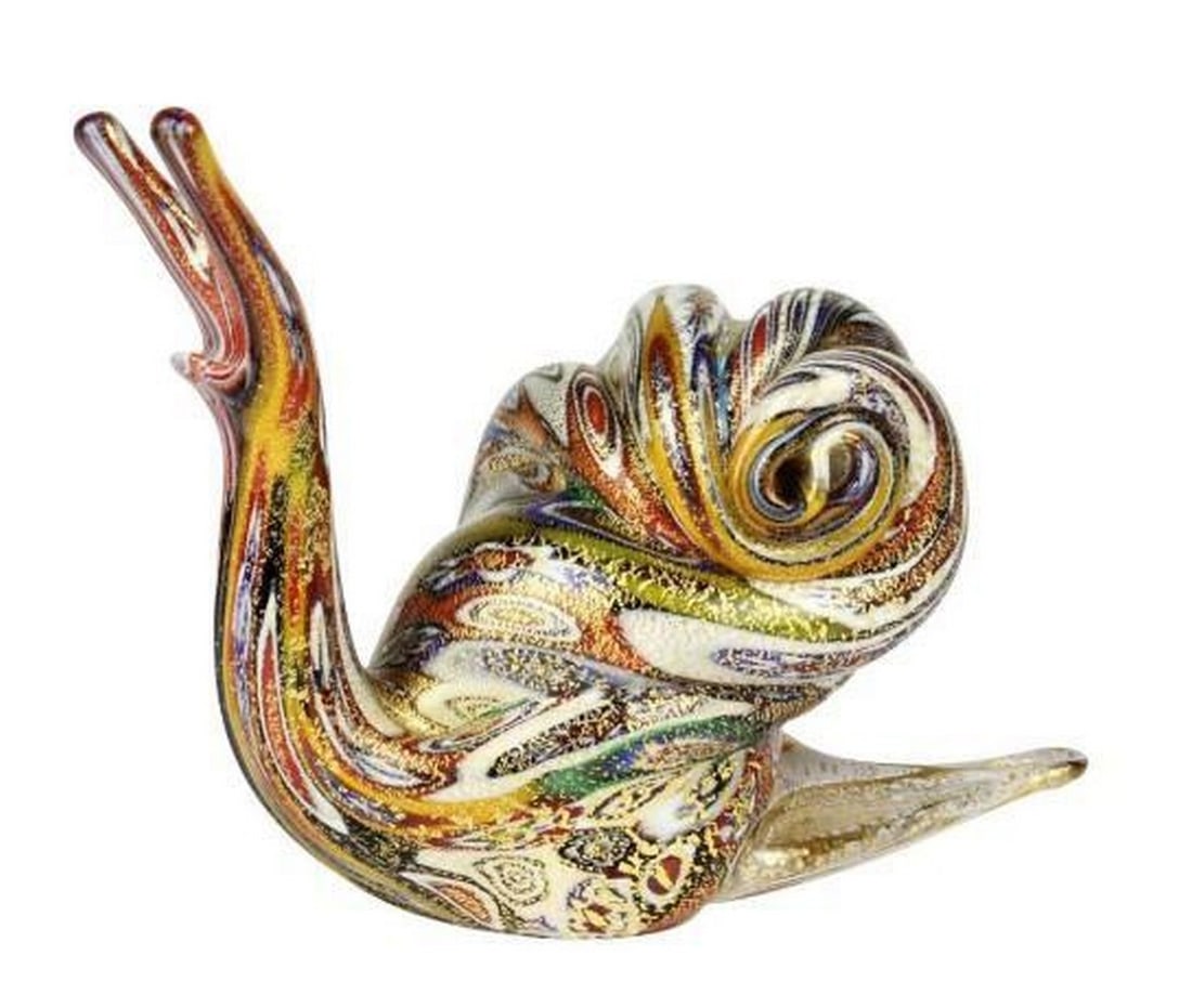 Murrine & Gold Snail: Murrine & Gold Snail Delicate and full of charm, this Murano glass snail figurine features a radiant shell adorned with colorful murrine millefiori and shimmering gold accents. Expertly handcrafted,