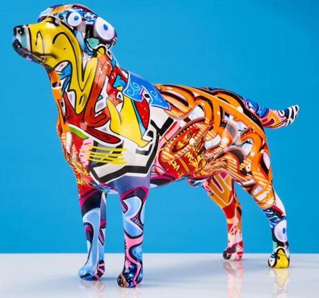 Contemporary Labrador Sculpture in Resin: Contemporary Labrador Sculpture in Resin Crafted from high-quality resin and finished with a vivid graffiti-inspired design, this standing Labrador sculpture blends contemporary art with the timeless 