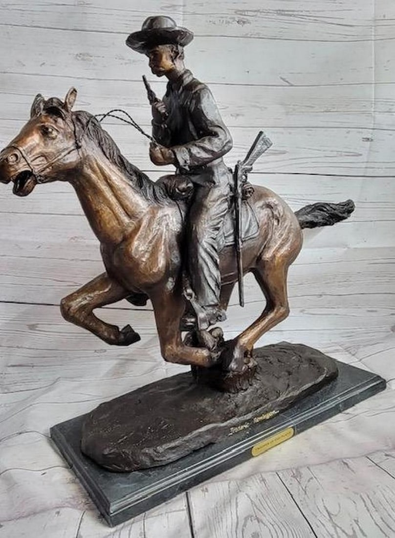 Trooper of the Plains Frederic Inpired Remington Bronze Western Art Sculpture 22'' x 21'': Trooper of the Plains Frederic Remington Bronze Western Art Sculpture 22 x 21 A symbol of the Wild West s most beloved figures, the Trooper of the Plains embodies the essence of frontier resilience an