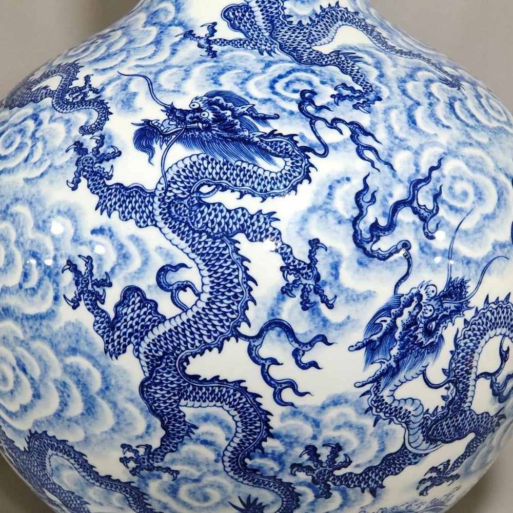 Blue and White Nine Dragons Celestial Vase - 8