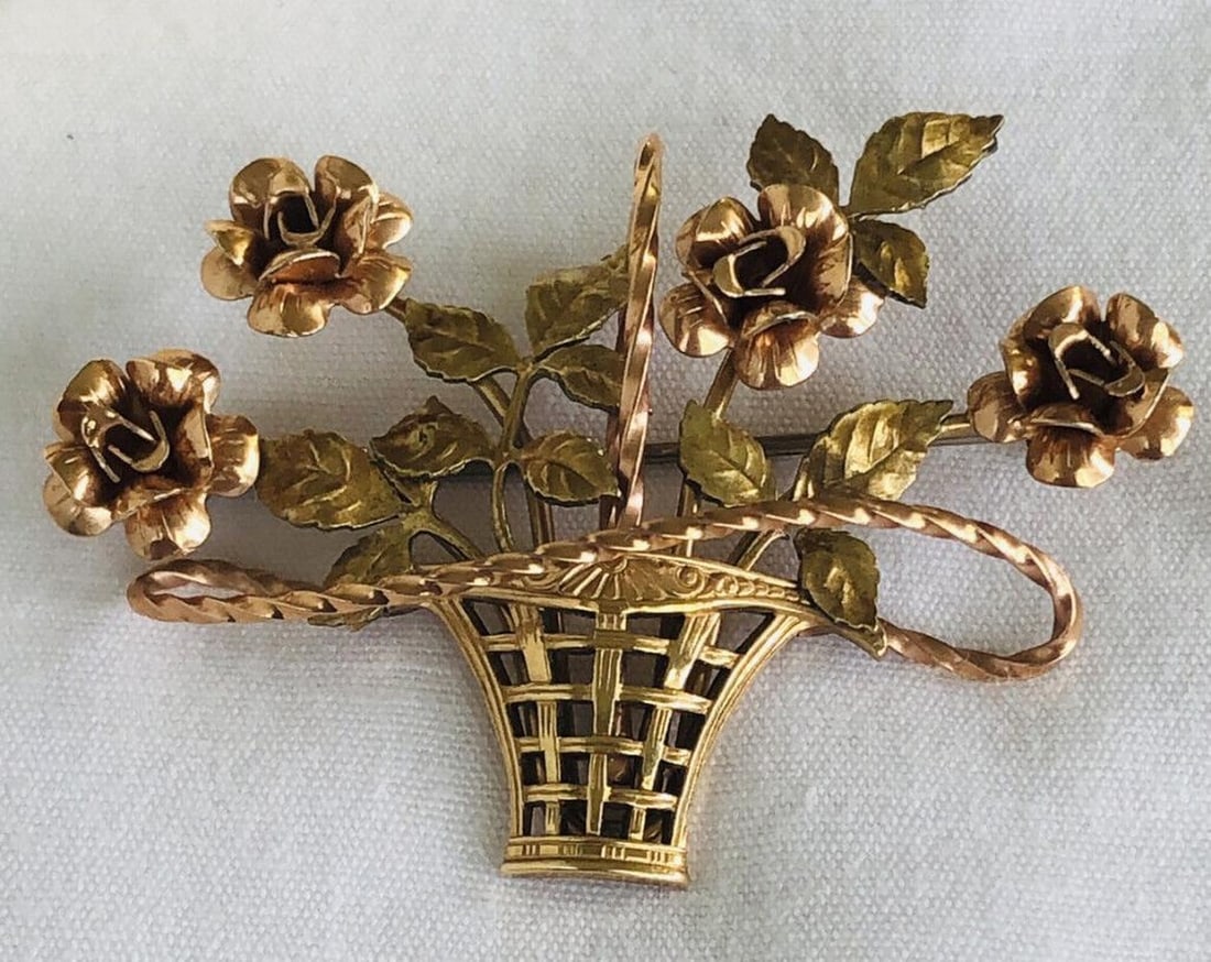 Vintage Krementz 14K Gold Overlay Flower Basket Brooch in Box (1 of 3)