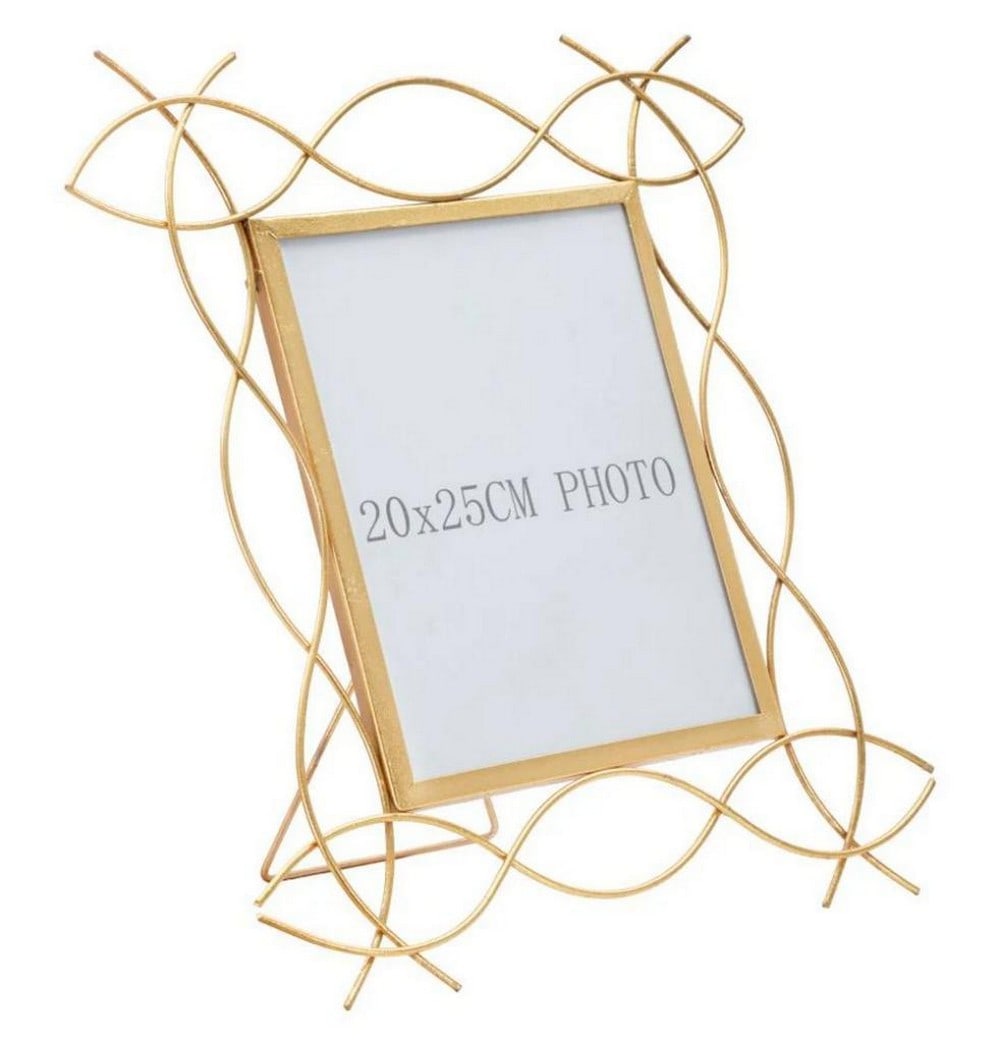 Glamorous Photo Frame with Soft Golden Metal Lines: Glamorous Photo Frame with Soft Golden Metal Lines Discover an elegant golden metal photo frame. Its soft, sinuous lines add a touch of elegance to every cherished memory. Explore Mauro Ferretti, the 