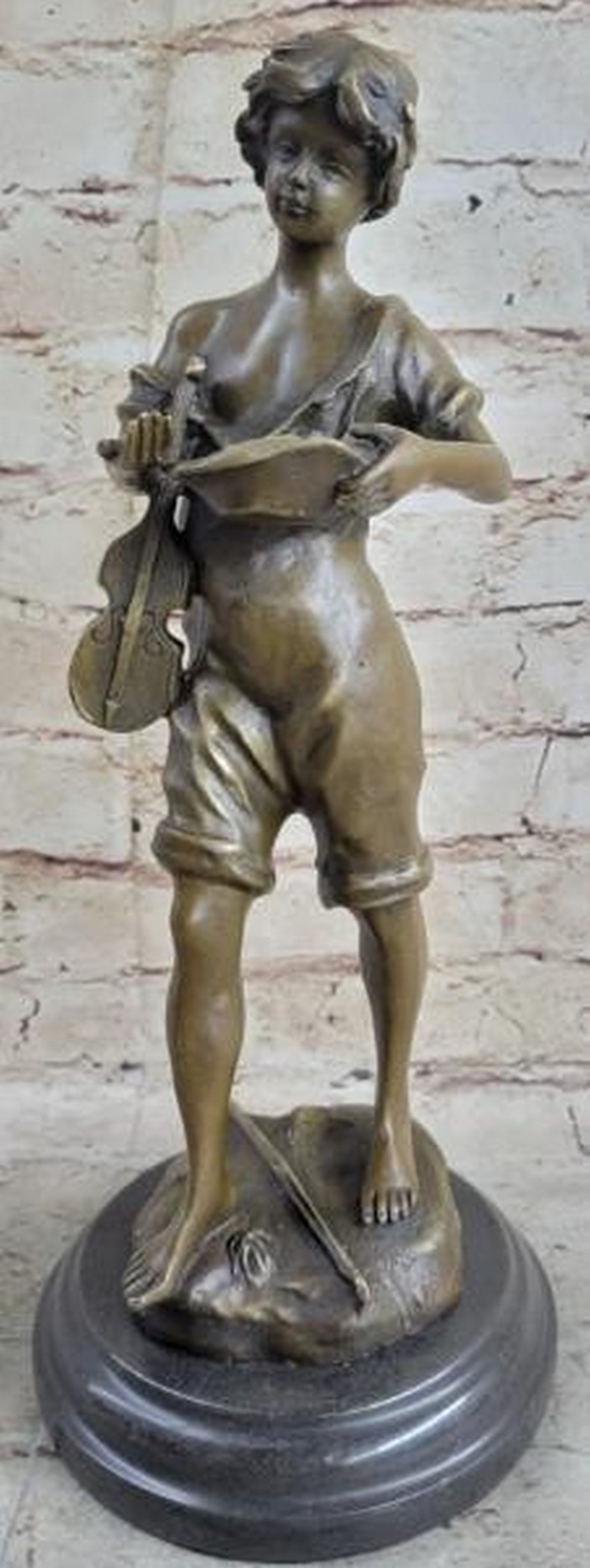 Street Serenade Bronze Sculpture (1 of 7)
