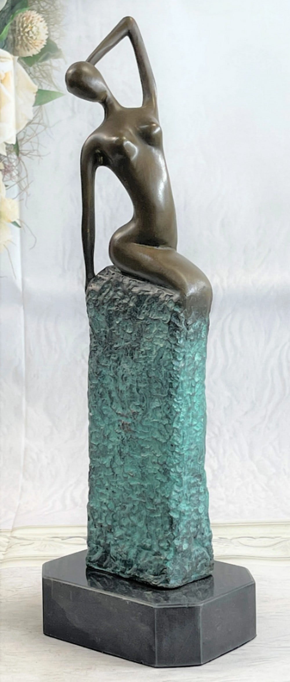 Original Abstract Curvaceous Lady Bronze Statue: Original Abstract Curvaceous Lady Bronze Statue The Figurative Female Form Sits Alluringly Upon A Textured Rectangular Structure Coated With A Turquoise Patina. She Seems To Be Seated On A Pedestal, I