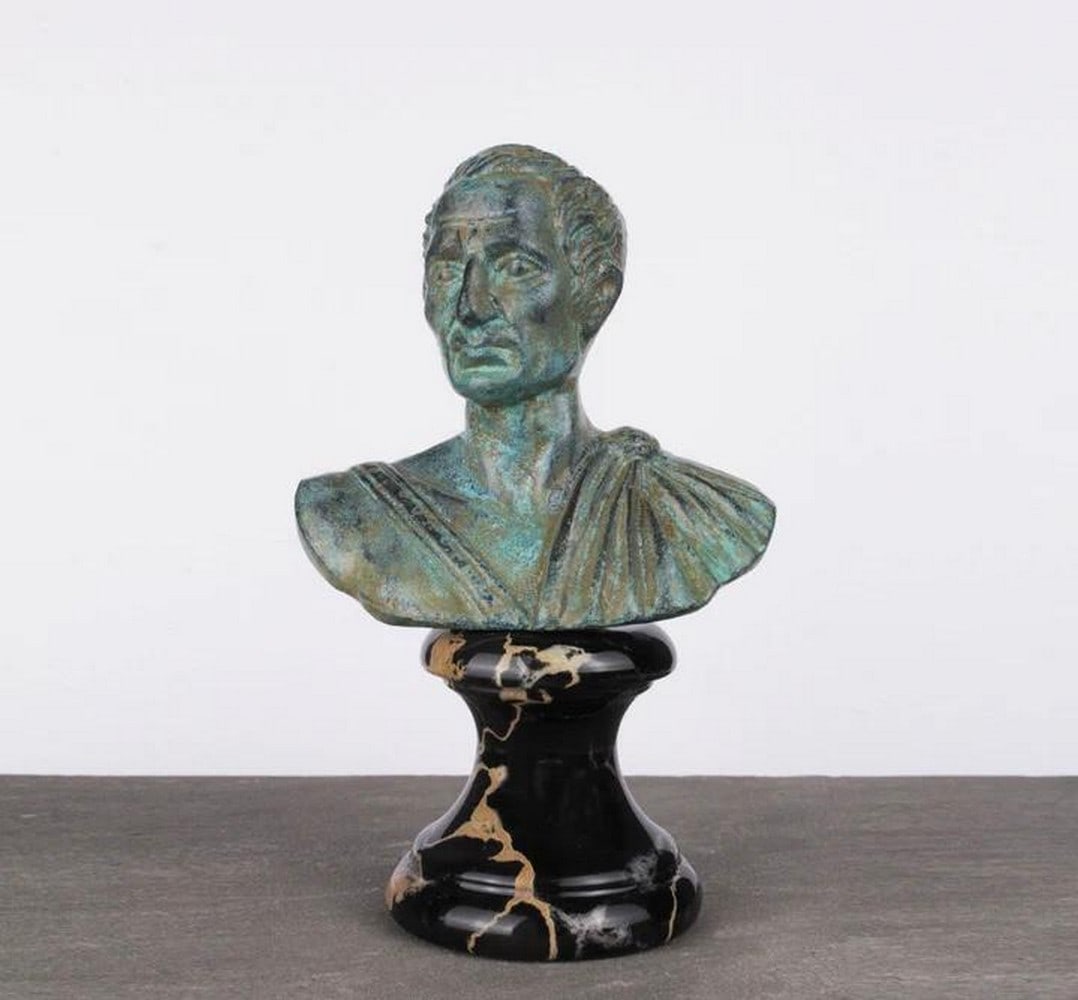 Julius Caesar Bust (Green Bronze) (1 of 2)