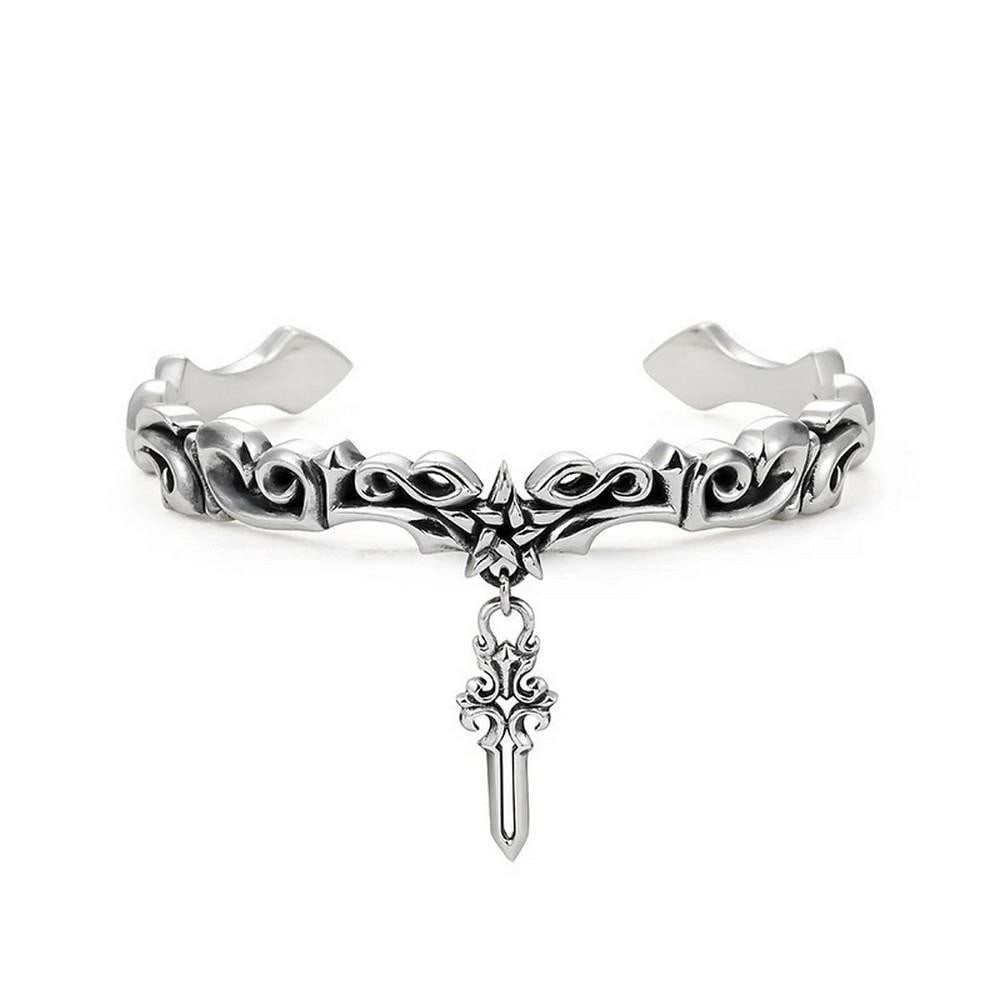 Fujiman Bracelet: Fujiman Bracelet Handcrafted in Mongolia, the Fujiman Bracelet features a minimalist design inspired by nomadic tradition. Adjustable and meaningful, it's a wearable tribute to Mongolia's enduring