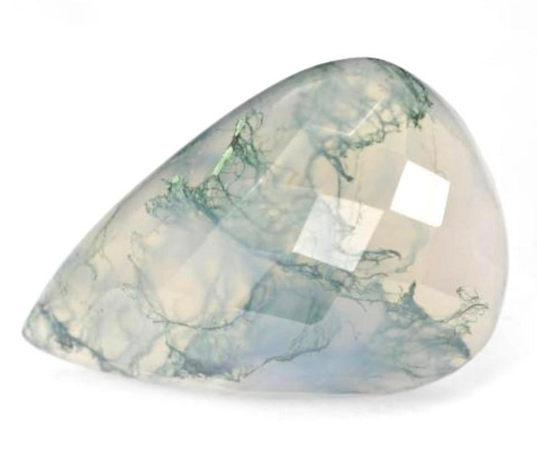 38.72ct Pear Checkerboard Green Moss Agate Gemstone: 38.72ct Pear Checkerboard Green Moss Agate Gemstone Size: 31.5 x 22 x 8.5 mm Colour: Light Green Clarity: Translucent Untreated Origin: India Mohs Hardness: 6.5-7 View Photos For Further Details