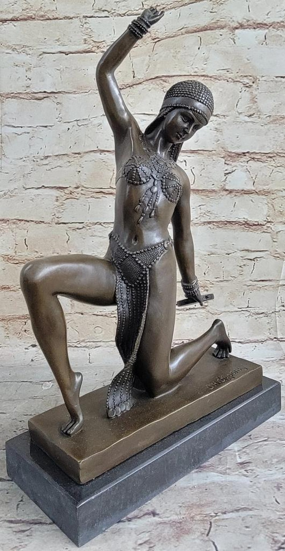 Art Deco Belly Dancer Female Figure Bronze Sculpture after Chiparus - 15.5'' x 9'': Art Deco Belly Dancer Female Figure Bronze Sculpture after Chiparus - 15.5" x 9" This bronze sculpture depicts a female belly dancer in the Art Deco style, after Demetre Chiparus. Cast using the