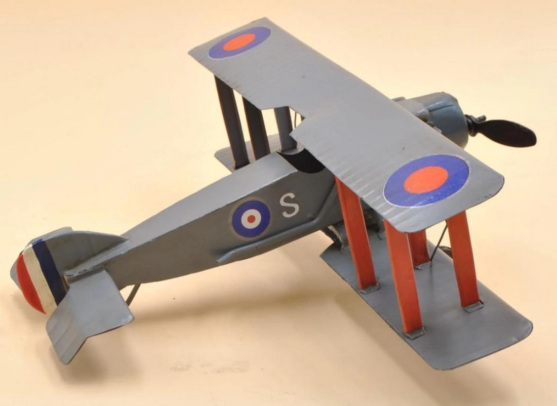 Fighting Aircraft Craft Die Cast Figurine: Fighting Aircraft Craft Die Cast Figurine Beautifully handmade and so each piece is a unique collectible and show piece for your home! Total Dimensions: Height 6" x Width 14" Approximate Weight: