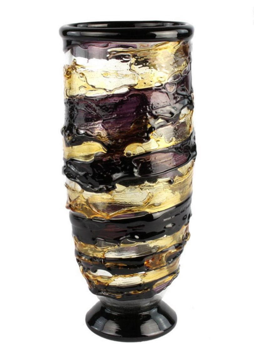 Murano Black and Yellow Sbruffi Glass Vase: Murano Black and Yellow Sbruffi Glass Vase This Murano glass vase features black and yellow accents in transparent glass and is handcrafted by skilled artisans in Venice using the traditional Sbruffi 
