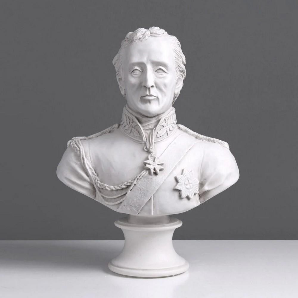 Carrara Marble Bust of the Duke of Wellington After Adams, 1850 - (9.9lbs): Carrara Marble Bust of the Duke of Wellington After Adams, 1850 - (9.9lbs) This distinguished bust of the Duke of Wellington, after the 1850 original by Adams, is masterfully carved from fine Carrara 