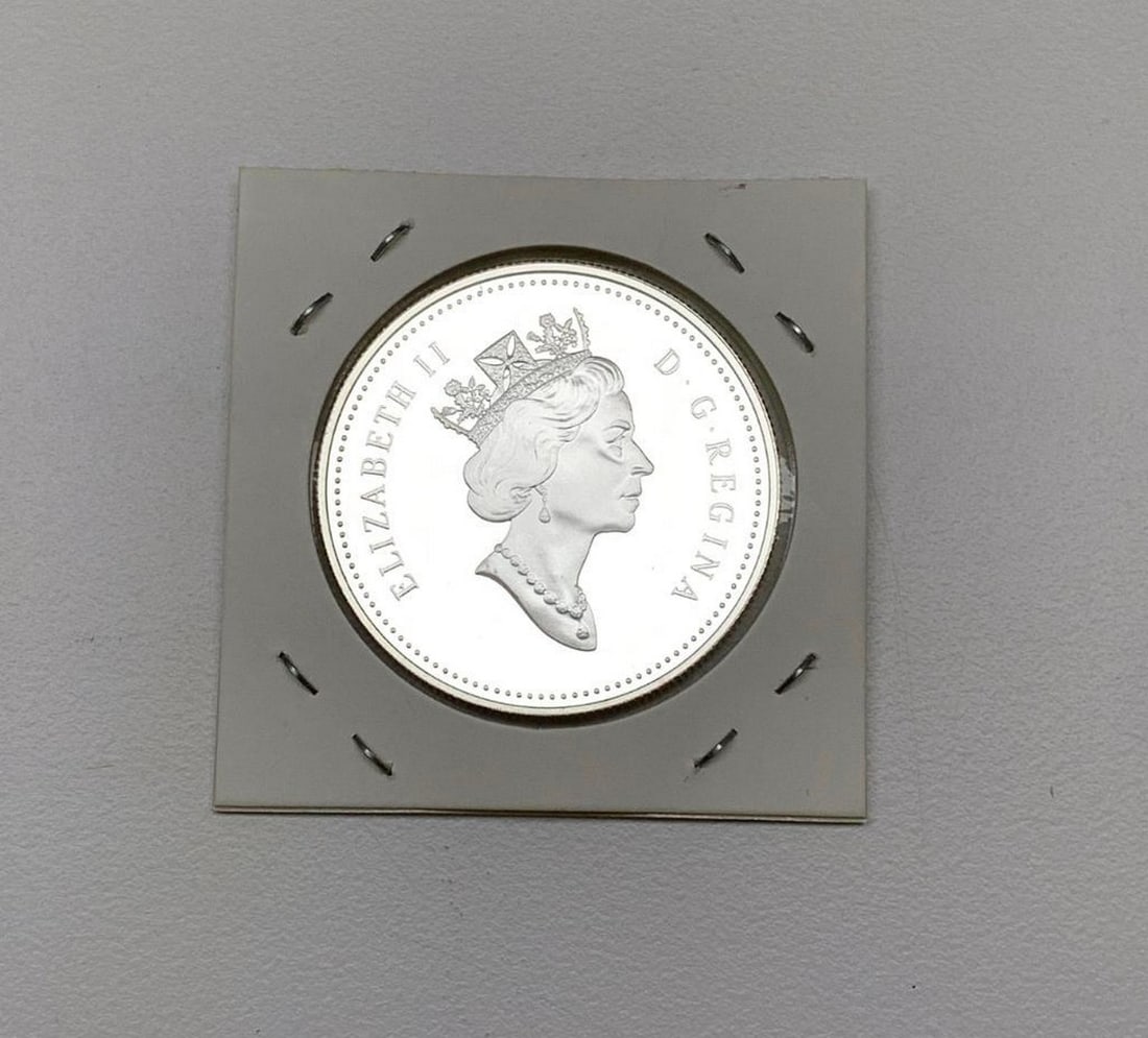 1 Dollar - Elizabeth II Juan Perez Expedition (1 of 2)