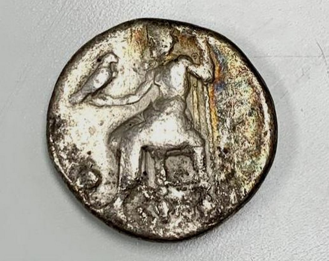 356-332 B.C Alexander III ''The Great'' Silver Tetradrachm Coin: Alexander III " The Great" Coin 356-332 B.C. Silver Tetradrachm.