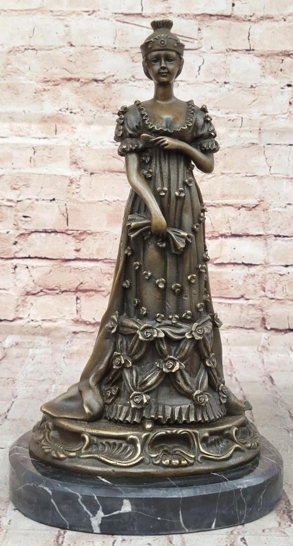 Art Deco Original Bronze Statue - Queen Woman in Floral Dress by Milo: Art Deco Original Bronze Statue - Queen Woman in Floral Dress by Milo This stunning Art Deco bronze statue, titled " Queen Woman in Floral Dress," captures the essence of elegance and grace. Cra