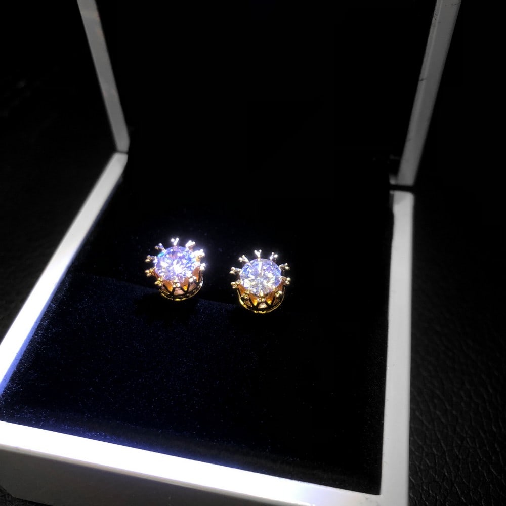 WEDDING STUD EARRINGS 18 KARAT GOLD PLATED: 18 Karat Gold Plated, Ladies Wedding Stud Earrings, Brand New, View Photos For Details