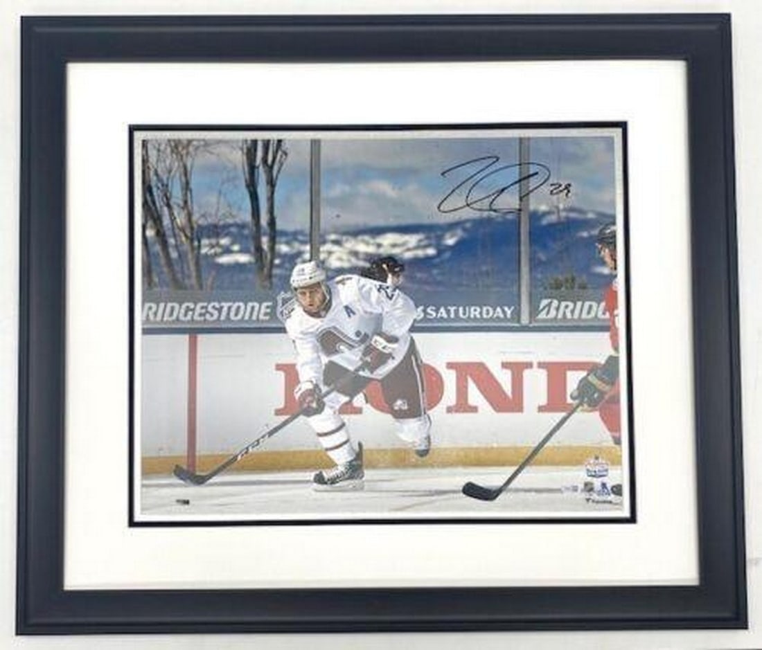 Authentic Nathan MacKinnon ''Lake Tahoe'' Autograph 25'' x 30'' Picture W/ COA (1 of 5)