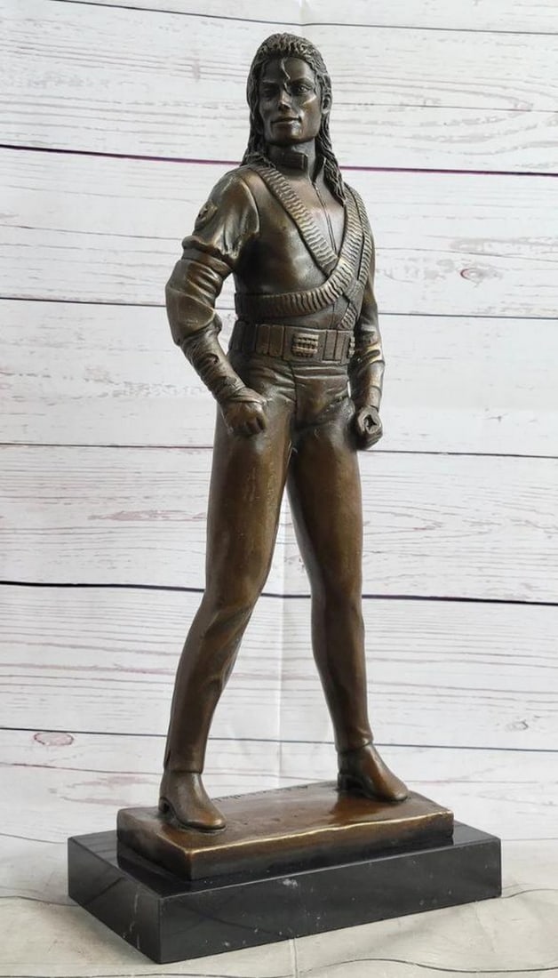 Aldo Vitaleh's Original Michael Jackson King of Pop Bronze Sculpture on Marble Base - 17" x 7.5" (1 of 6)