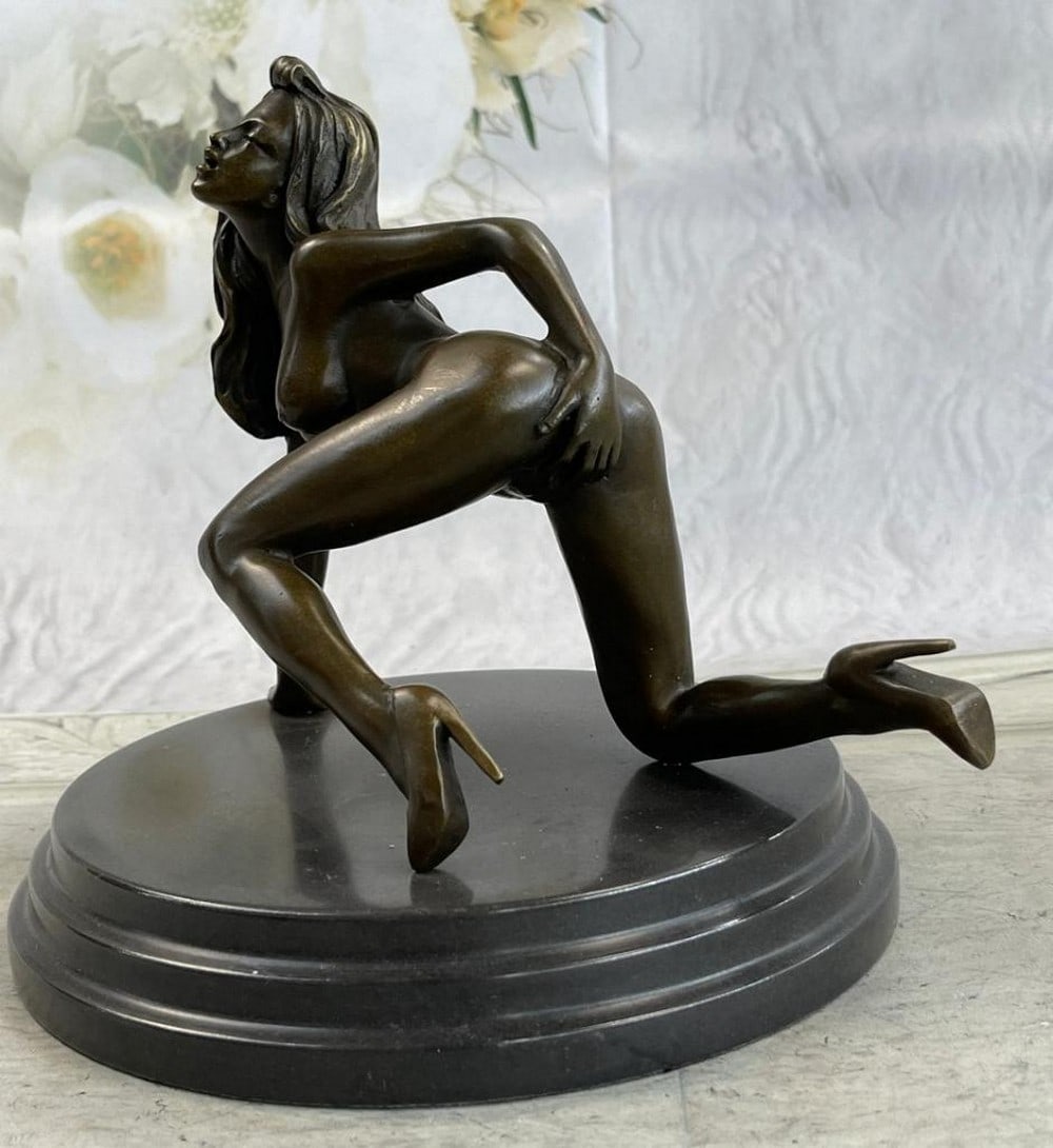 Erotic Exhibitionist Nude Female Original Bronze Statue - 8" x 8": Erotic Exhibitionist Nude Female Original Bronze Statue - 8" x 8" This captivating bronze sculpture portrays a nude seductress, exuding sensuality and desire. With exquisite detail, it highlig